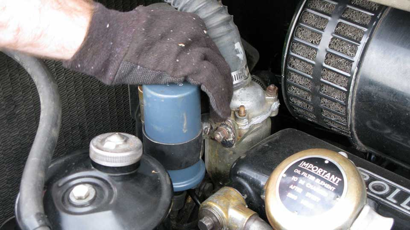 Illustration for article titled 2,400 Miles And Six Gallons Of Coolant In A 54-Year-Old Rolls Royce